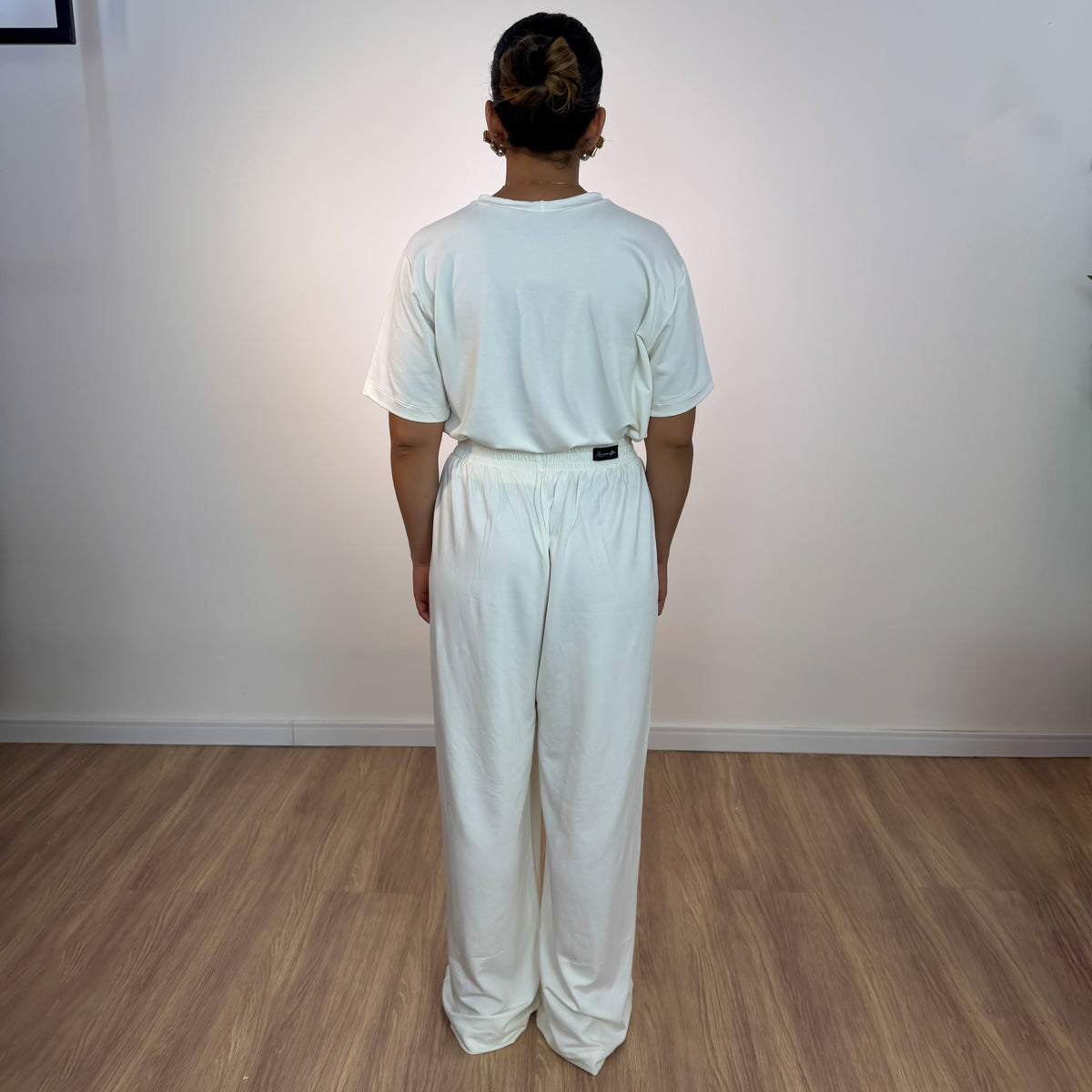 Conjunto AeroLook Calça Off White