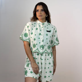 Cropped Royale Bordado Peter Pan