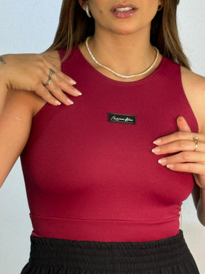 Megata Vermelho Carmim