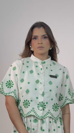 Cropped Royale Bordado Peter Pan